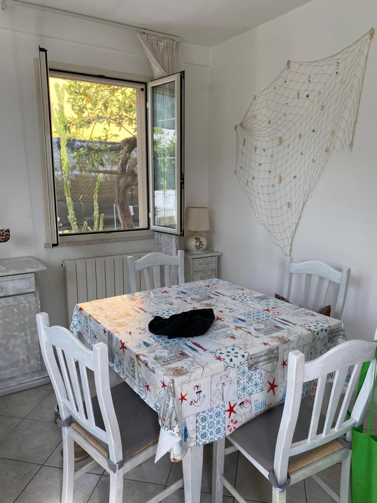 Vila Casa Al Mare Sperlonga Exteriér fotografie
